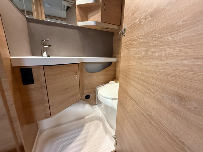 Knaus S&uuml;dwind 420 QD 60 Years foto: 19