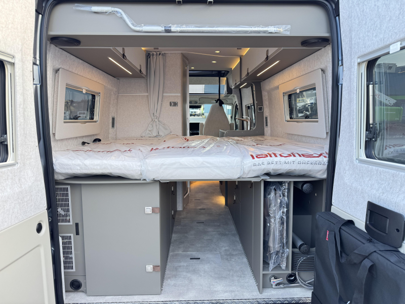 Hymer Yosemite - MEGA-DEAL - Automaat -  foto: 14