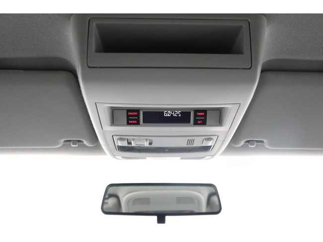 Volkswagen Transporter Buscamper 2.0TDI 140Pk Lang California-look | 4-seats/4-berths | Pop-top roof |NW.STAAT photo: 16
