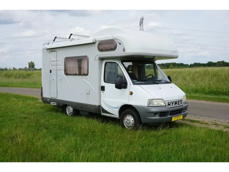 Hymer B674