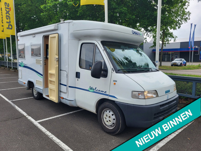 Fiat 230 1.9td Chausson 4 persoons foto: 2