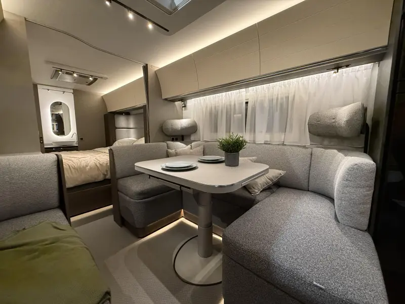 Adria Alpina 663 HT  foto: 1