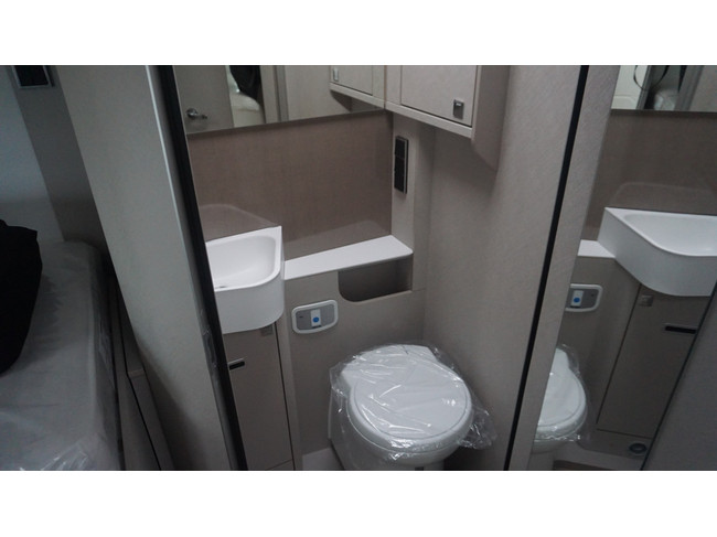 Hymer Tramp S 685 Mercedes Foto: 18