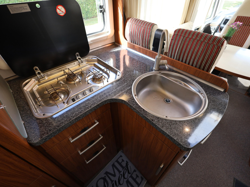 Hymer B 654 SL 3L 160 PS | Fahrradlift Foto: 6