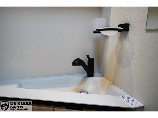 Dethleffs CAMPER 460 EL Christmas Special foto: 21