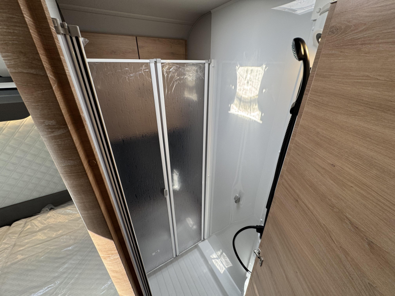 Knaus L!ve Wave 650 MF  foto: 17