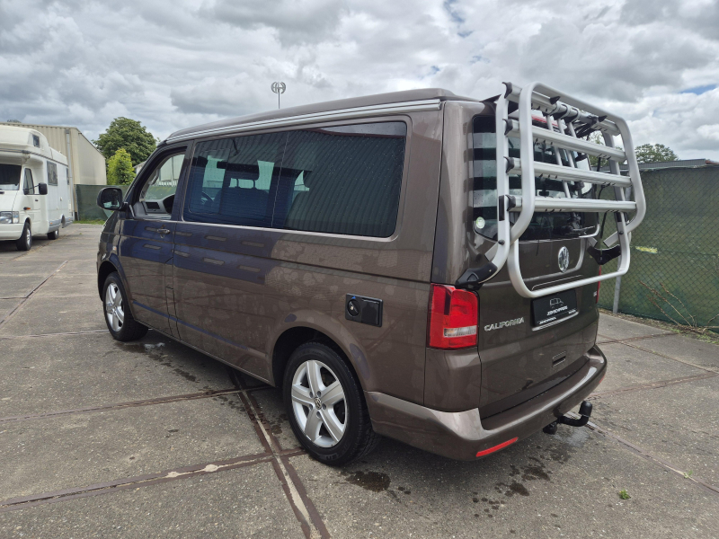 Volkswagen T5 California 180 DSG Foto: 7