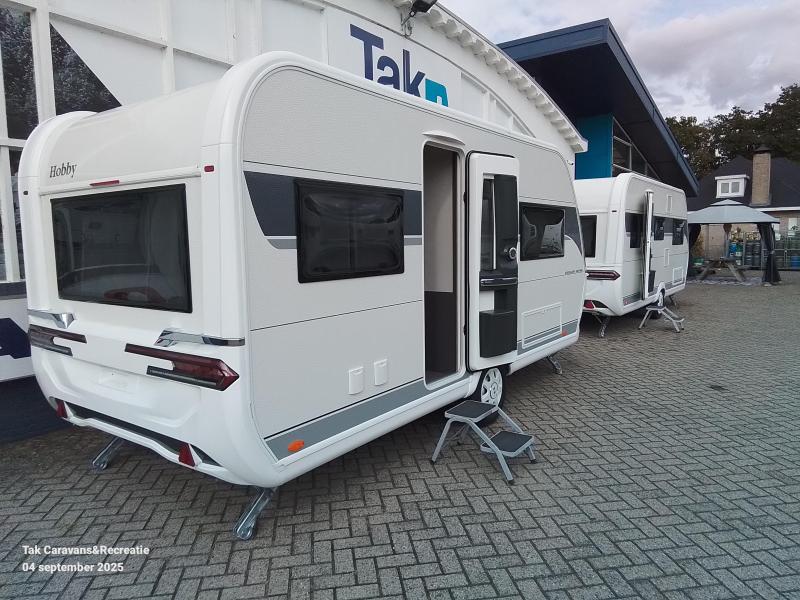 Hobby Excellent Edition 460 UFE model 2026  foto: 1