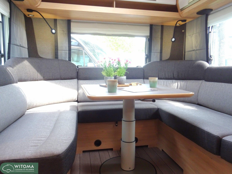 Knaus Sudwind Black Selection 500 FU 50 jaar Witoma voordeel!  foto: 6