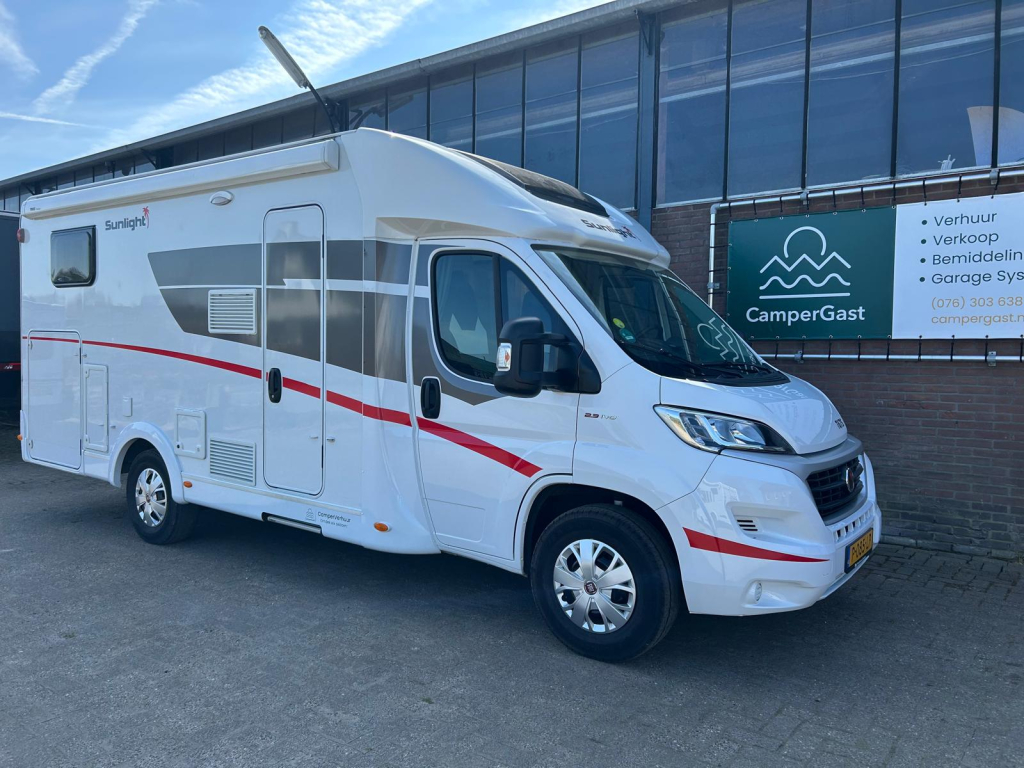 Carado, Sunlight, Hymer, Malibu T338, V66, T67, T68  foto: 12