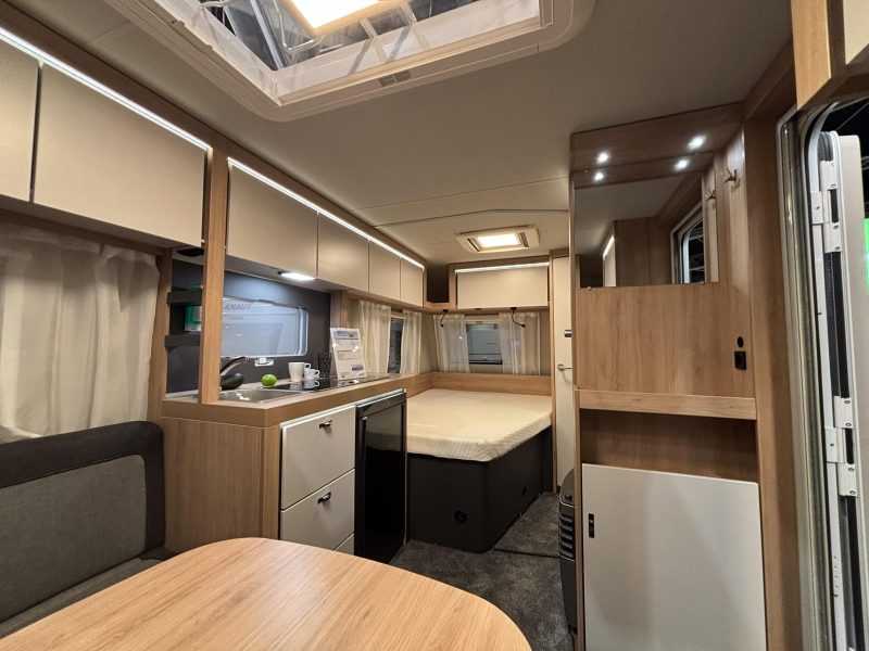 Knaus Sport 450 FU  foto: 2