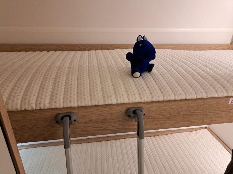 Dethleffs Aero 470 FSK STUNT PRICE! Bunk beds. photo: 9