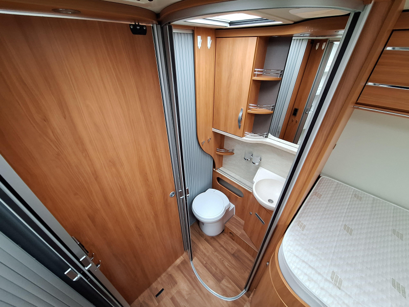 Hymer Tramp CL -2 APARTE BEDDEN+HEFBED  foto: 11