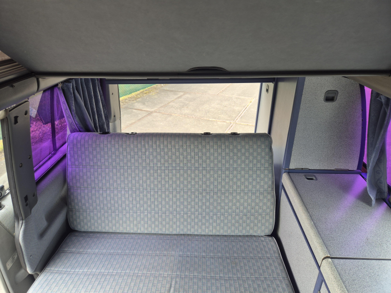 Volkswagen T4 2.4d westfalia California  foto: 9