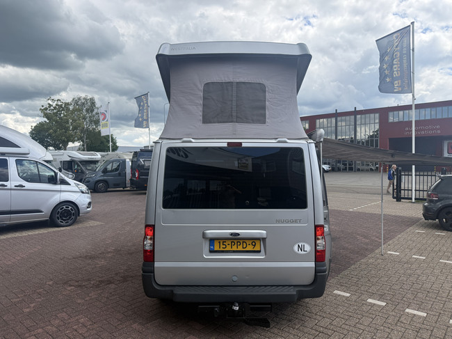 Westfalia ford nugget 4 slaapplaatsen airco hefdak lmv standkachel trekhaak zonnepaneel bearlock foto: 5