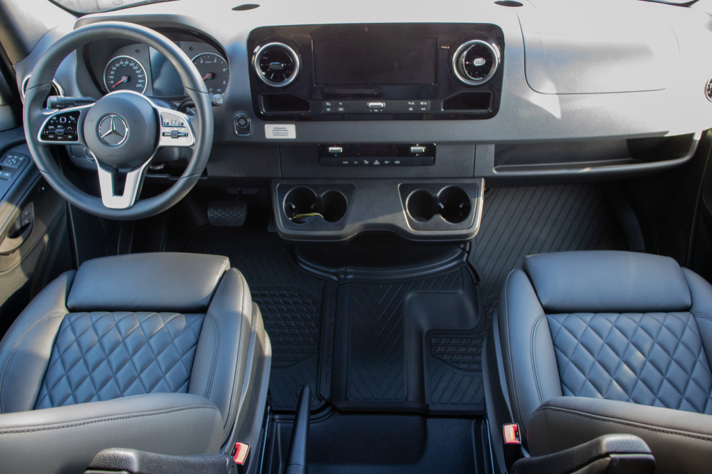 Mercedes Sprinter 319 CDI 4X4 foto: 42