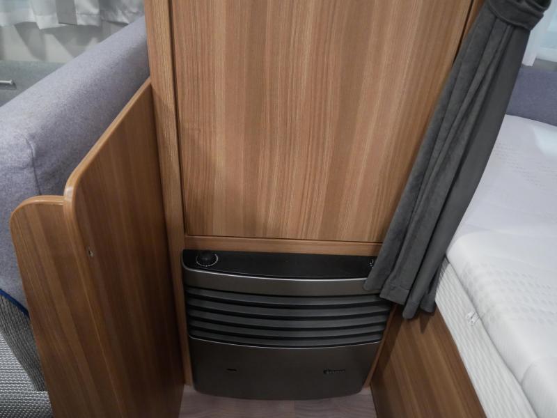 Weinsberg CaraOne Edition HOT 390 QD  foto: 7