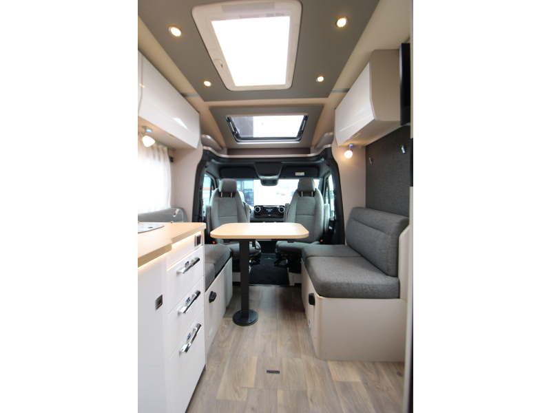 Hymer Tramp 685 S Face2Face - Enkele bedden  foto: 19