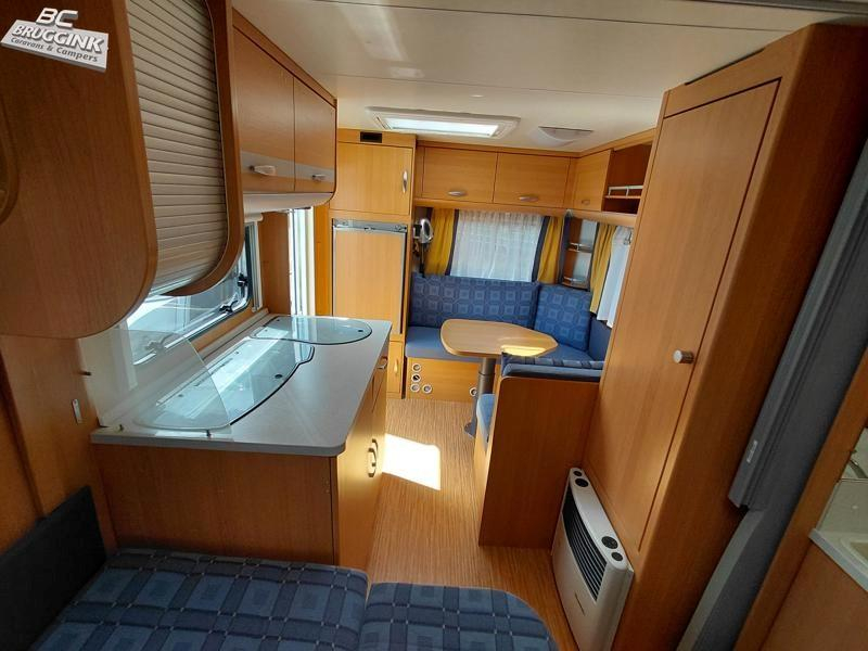 Knaus Sport 450 FS MOVER AIRCO AWNING photo: 13