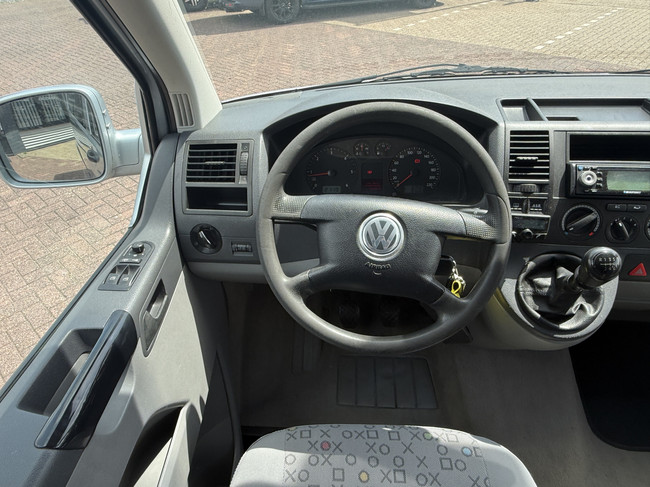 Volkswagen transporter buscamper TDI 131 pk org nl auto nap logisch airco cruise ctr hefdak 2 slaapplaatsen trekhaak foto: 18