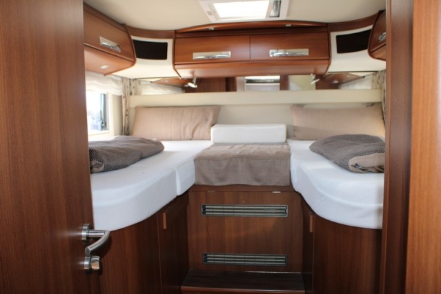 Carthago Chic E Line I 50 Yachting Fiat ocasi&oacute;n 05-2017 transmisi&oacute;n autom&aacute;tica Sistema de nivel (120 foto: 58