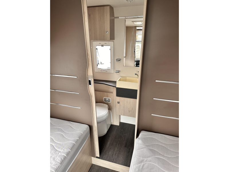 Chausson Special Edition 757  foto: 17