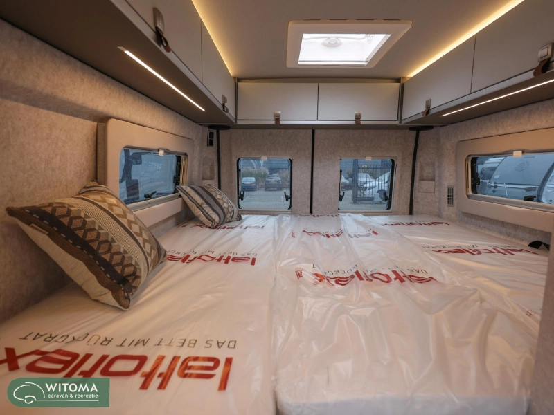 Hymer Yosemite nieuwe buscamper automaat  foto: 11