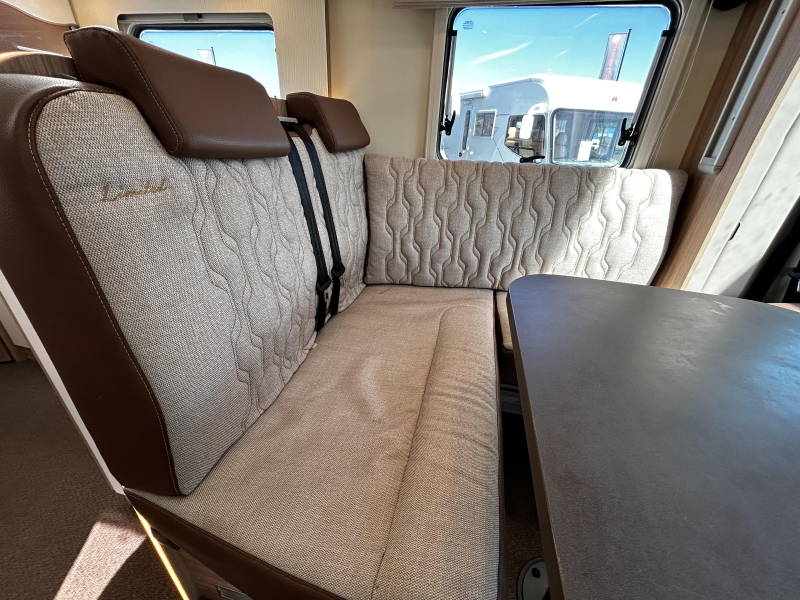 Bürstner Limited T 660 Fransbed/Automaat/2023  foto: 15