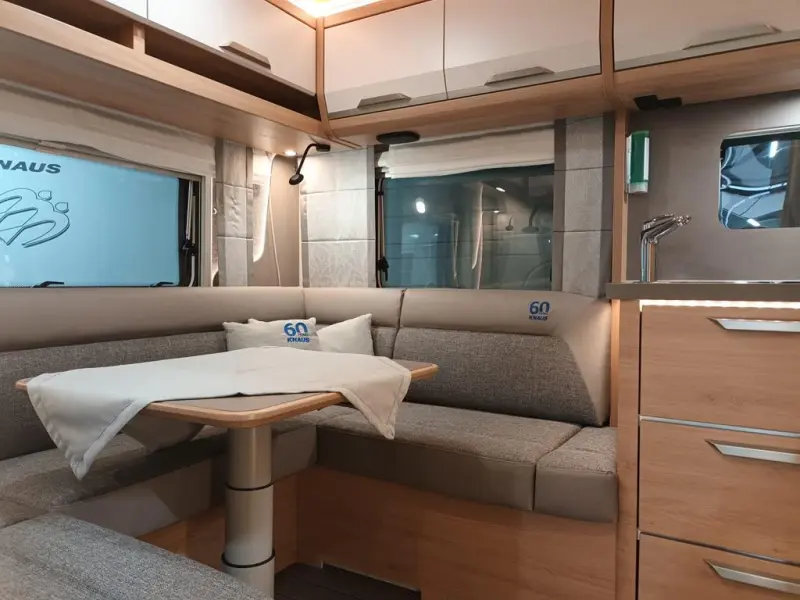 Knaus Sudwind 60 Years 450 FU  foto: 1