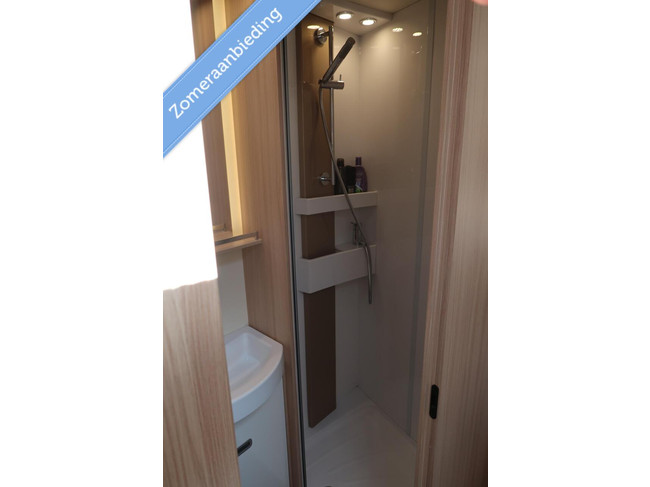 Bürstner LyseoT728|Automaat|Dakairco|Solar NETJES! Bürstner 728|AUTOMAAT | DAKAIRCO | SOLAR | !KEURIGE STAAT! foto: 9