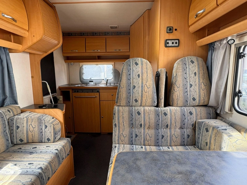 LMC Liberty 2.8JTD 130PK Luifel  foto: 16