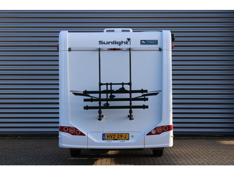 Sunlight Adventure Edition 160PS Automatik Dachklimaanlage Foto: 19