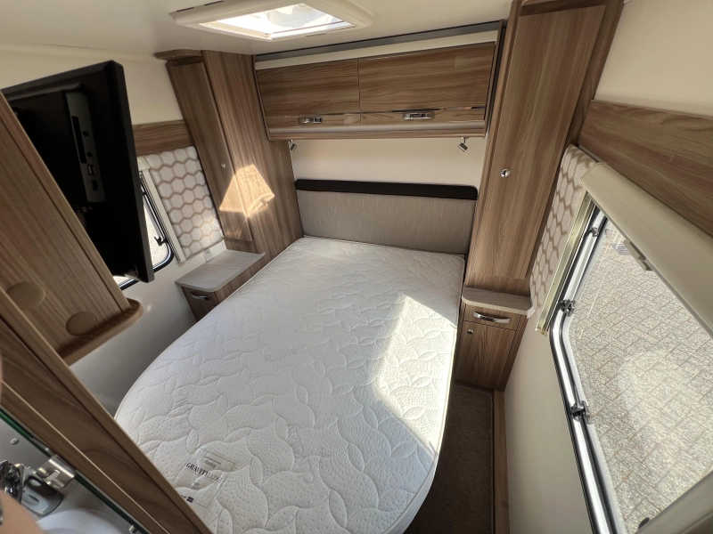Sprite Cruzer 520 SR Mover Sackmarkise Queensbett Foto: 15