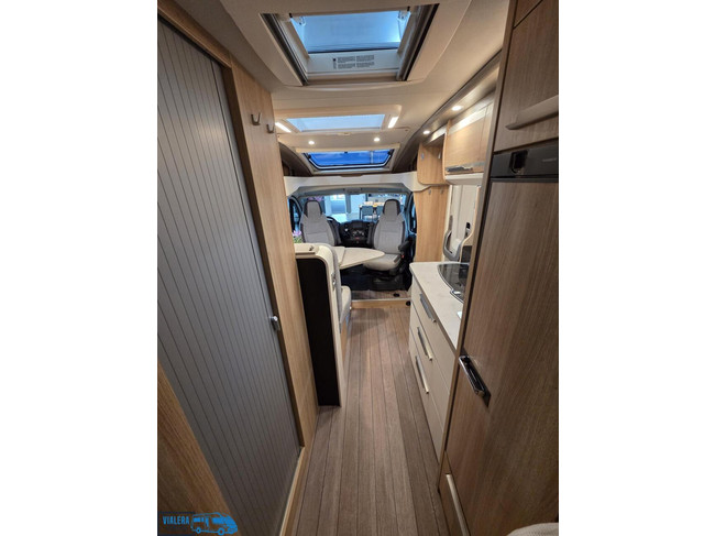 Knaus Sky Ti 650 MEG * Sistema de nivelaci&oacute;n* Excelente estado *2019 foto: 22
