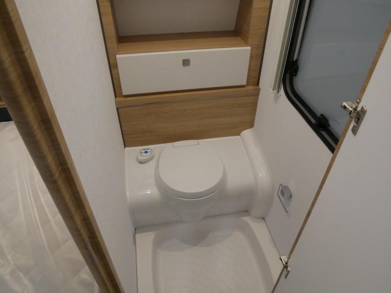 Fendt Bianco Selection 465 SFB nu met GRATIS mover  foto: 13