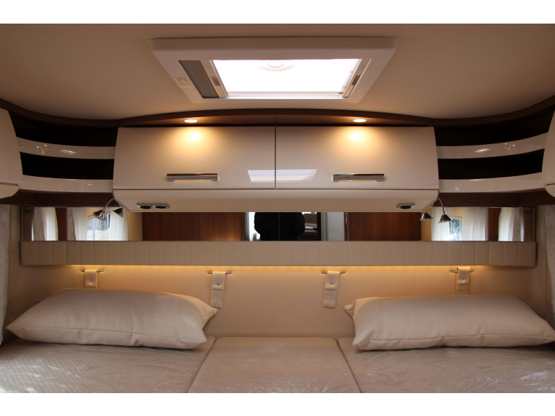 Carthago C-Tourer I Camas individuales + Cama abatible foto: 65
