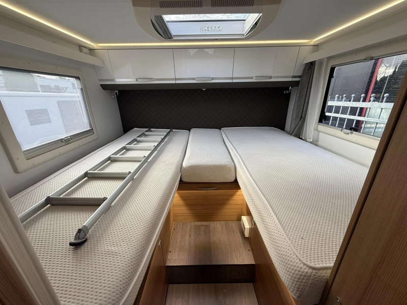 Adria Coral XL Plus 670 SL - FAMILIENWOHNMOBIL Foto: 2