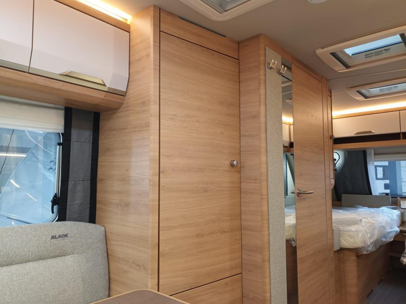Knaus Sudwind Black Selection 500 EU foto: 3