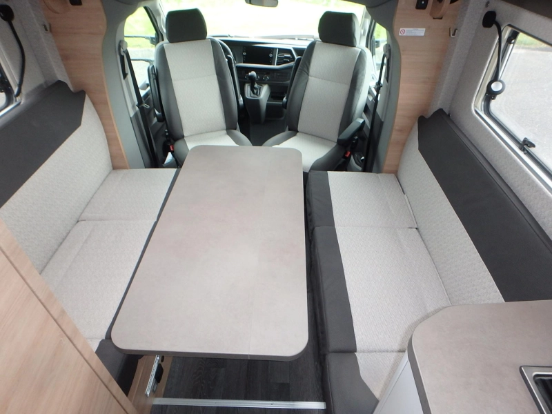 Knaus Tourer CUVision 500 LT NU VOOR € 89.950,00  foto: 12