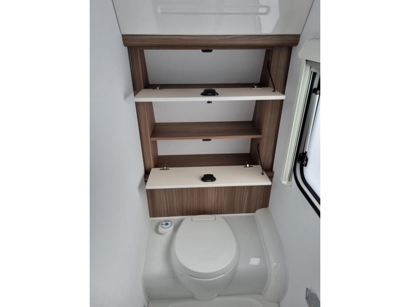 Fendt Tendenza 465 SFB 1800 kg - Vloerverwarming  foto: 18