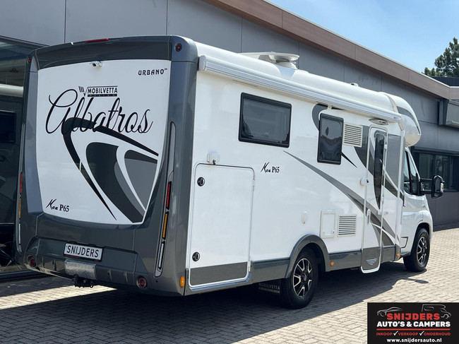 Mobilvetta KEA P65 premium klasse camper lengte en hefbed foto: 3