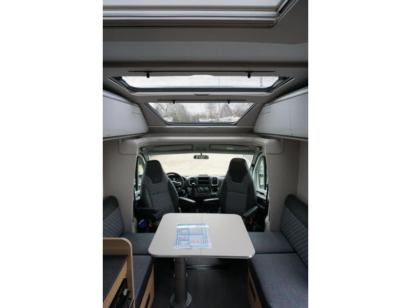 Adria Coral Plus 670 DL  foto: 6
