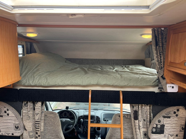 Eura Mobil A635ls Aut. Alkoof 2x Airco Cruise 5 slaappl. Zonnep. CarPlay foto: 21