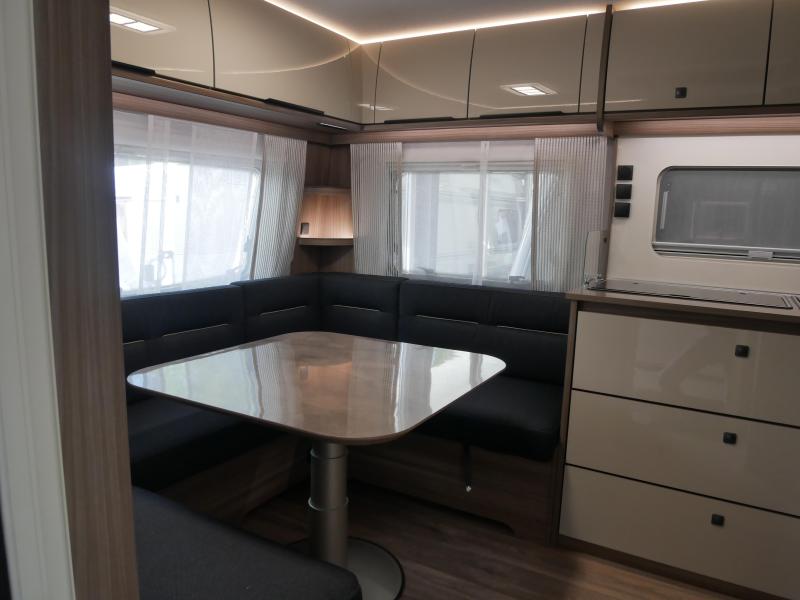 Fendt Tendenza 560 SG nu met GRATIS mover 