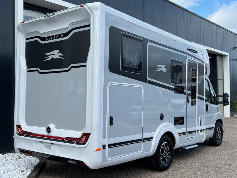Laika Ecovip L 2009 Titanio enkele bedden  foto: 4