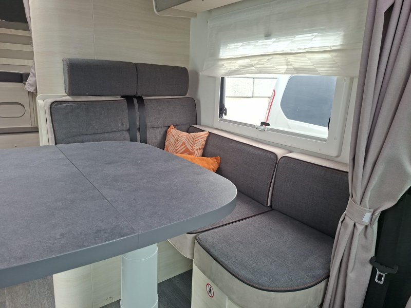 Chausson 627 Titanium Line Enkele bedden 5 persoons  foto: 7