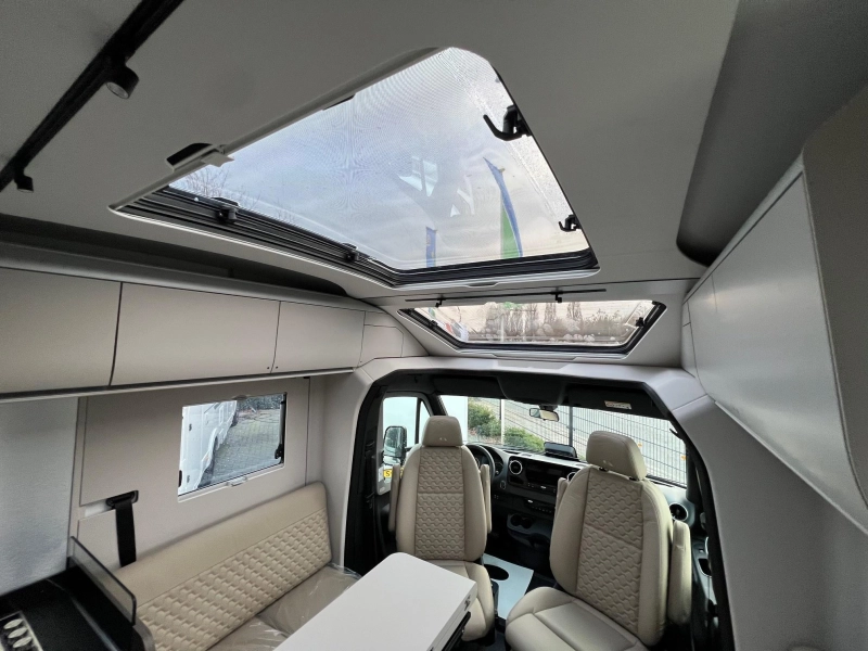 Adria Coral Supreme MB 670 DL LEDER/DAKAIRCONDITIONING  foto: 4