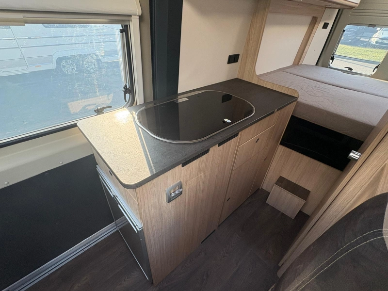 Roadcar R 600 Airco,CruiseCtr,Luifel  foto: 12