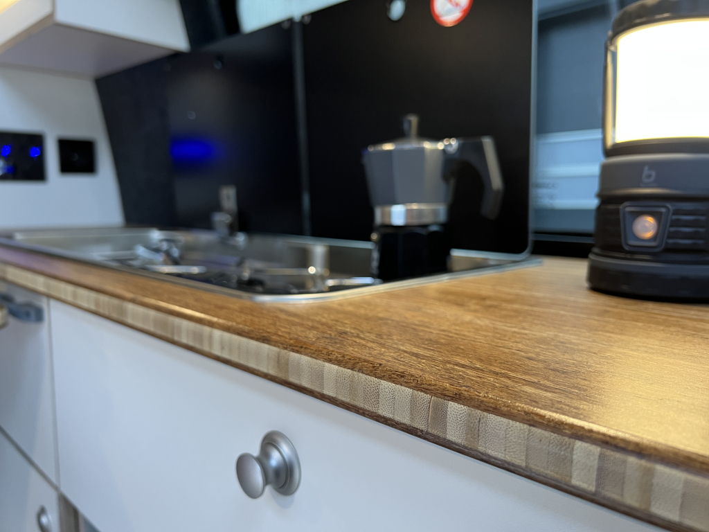 Volkswagen T6 2018 Zweifarbig Foto: 13