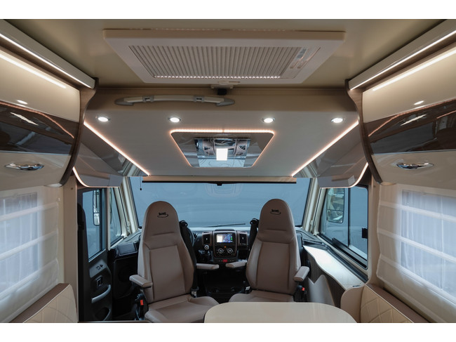 McLouis Carat 822 G | 2.3 160Hp | 6-Person Integral photo: 4